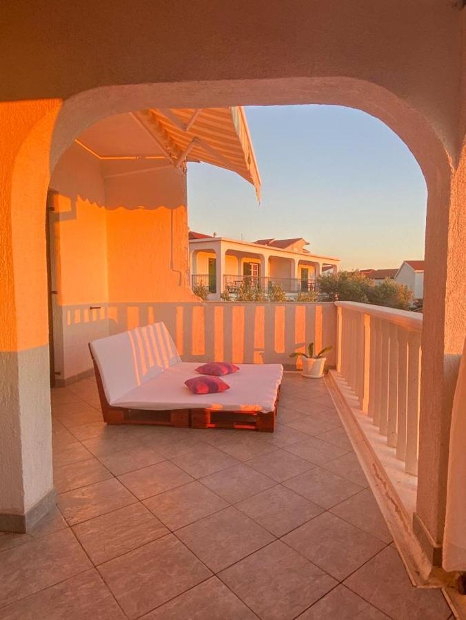 Apartman Luka Šibenik Exterior foto